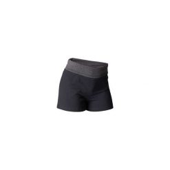 Spodenki do jogi damskie. Czarne szorty damskie DOMYOS, s, bez wzorów, z elastanu. Za 39,99 zł.