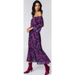 NA-KD Boho Sukienka z odkrytymi ramionami - Navy. Niebieskie sukienki boho NA-KD Boho, z nadrukiem, z tkaniny, z falbankami, z krótkim rękawem, midi, z odkrytymi ramionami. Za 283,95 zł.