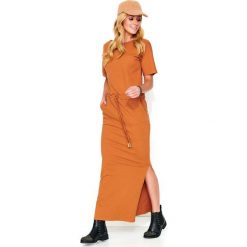 Kamelowa Maxi Sukienka w Sportowym Stylu. Pomarańczowe sukienki damskie Molly.pl, na co dzień, s, bez wzorów, z dzianiny, sportowe, bez kołnierzyka, bez rękawów, maxi, ołówkowe. Za 136,90 zł.