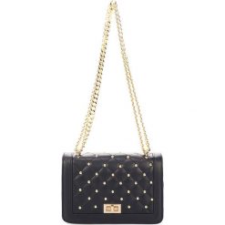 Skórzana torebka w kolorze czarnym - 23 x 16 x 7 cm. Czarne torebki klasyczne damskie Black Bags, w paski, ze skóry, na ramię, pikowane, bez dodatków. W wyprzedaży za 342,95 zł.