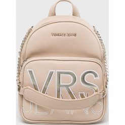 Versace Jeans - Plecak. Brązowe plecaki damskie Versace Jeans, bez wzorów, z poliesteru. W wyprzedaży za 499,90 zł.