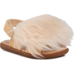 Sandały UGG - I Holly 1092310I Soch. Brązowe sandały dziewczęce Ugg, z zamszu, bez zapięcia. Za 259,00 zł.