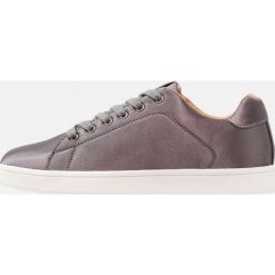 Trampki i tenisówki damskie: ONLY SHOES ONLSHILO Tenisówki i Trampki grey