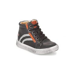 Buty Dziecko GBB NESTOR. Czarne trampki chłopięce marki GBB, bez wzorów, bez zapięcia. Za 303,20 zł.
