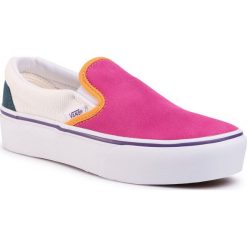 Tenisówki VANS - Classic Slip-On P VN0A3JEZWVY1 (Mini Cord) Multi/Tr Wht. Różowe półbuty damskie Vans, bez wzorów, ze skóry, bez obcasa, na płaskiej podeszwie, bez zapięcia. Za 339,00 zł.