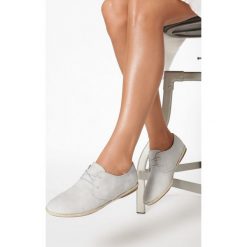 Szare Półbuty Nautirah. Szare espadryle damskie Born2be, bez wzorów, bez obcasa, bez zapięcia. W wyprzedaży za 64,99 zł.