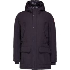 Parka AERONAUTICA MILITARE. Czarne płaszcze męskie Aeronautica Militare, z aplikacjami, z bawełny, eleganckie, z kapturem. Za 1800,00 zł.
