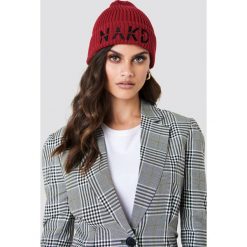 NA-KD Accessories Czapka NA-KD - Red. Czerwone czapki zimowe damskie NA-KD Accessories, w prążki, z dzianiny. W wyprzedaży za 34,27 zł.