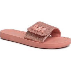 Klapki MICHAEL MICHAEL KORS - Mk Slide 40T0MKFA1D Primrose. Różowe klapki damskie MICHAEL Michael Kors, bez wzorów, z tworzywa sztucznego, bez obcasa. Za 289,00 zł.
