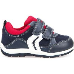 Sneakersy "Shaax" w kolorze granatowo-czerwonym. Czerwone trampki chłopięce marki geox kids, z gumy. W wyprzedaży za 107,95 zł.