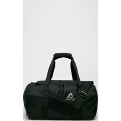 Reebok - Torba. Czarne torebki klasyczne damskie marki Reebok, w paski, z poliesteru, na ramię. W wyprzedaży za 149,90 zł.