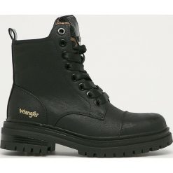 Wrangler - Workery. Czarne workery damskie Wrangler, z gumy, bez obcasa, na obcasie, na sznurówki. Za 299,90 zł.