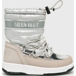 Moon Boot - Śniegowce dziecięce Soft. Fioletowe śniegowce dziewczęce Moon Boot, z okrągłym noskiem, bez zapięcia. W wyprzedaży za 299,90 zł.
