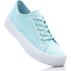 Sneakersy na podeszwie platformie bonprix morski pastelowy. Niebieskie buty sportowe damskie bonprix. Za 37,99 zł.