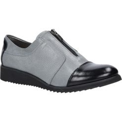 Półbuty casu 300. Półbuty damskie Casu, bez wzorów, bez obcasa, bez zapięcia. Za 239,99 zł.