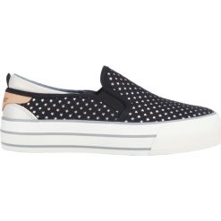 Wrangler Halley Slip On Buty Czarny. Czarne trampki i tenisówki damskie Wrangler, bez wzorów, z materiału, bez zapięcia. Za 240,95 zł.