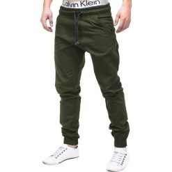 SPODNIE MĘSKIE JOGGERY P205 - ZIELONE. Zielone joggery męskie marki Ombre Clothing, s, z materiału. Za 79,00 zł.