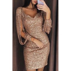 Sukienka ISKRA GOLD. Żółte sukienki damskie Sukienka ISKRA GOLD, s, bez wzorów, bez kołnierzyka, z krótkim rękawem, krótkie, mini. W wyprzedaży za 109,00 zł.