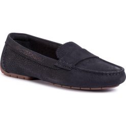 Mokasyny CLARKS - C Moc 261478574 Black Nubuck. Czarne mokasyny damskie Clarks, ze skóry, na płaskiej podeszwie. Za 389,00 zł.