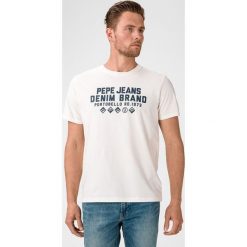 Pepe Jeans Ben Koszulka Biały. Białe podkoszulki męskie Pepe Jeans, xxl, z nadrukiem, z bawełny, z krótkim rękawem. Za 130,95 zł.