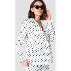 NA-KD Classic Luźna marynarka dwurzędowa - White. Białe marynarki damskie NA-KD Classic, bez wzorów, z poliesteru. Za 161,95 zł.