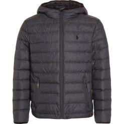Polo Ralph Lauren PACKABLE OUTERWEAR Kurtka puchowa mechanic grey. Szare kurtki męskie marki Polo Ralph Lauren, na zimę, z materiału. W wyprzedaży za 455,20 zł.