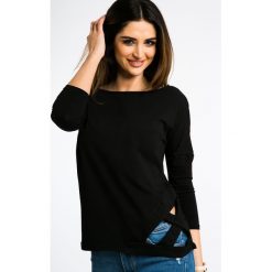 Bluzki damskie: Czarna Bluzka z Dekoltem Na Plecach 3244