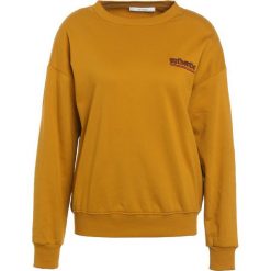 Bluzy rozpinane damskie: Gestuz MAGARITA Bluza honey ginger