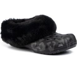 Kapcie CROCS - Classic Mammoth Luxemetallic C 205921 Black. Czarne klapki damskie Crocs, bez wzorów, z tworzywa sztucznego, bez obcasa. Za 259,00 zł.