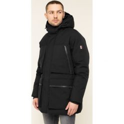 Parka TOMMY HILFIGER Heavy Canvas MW0MW11510. Czarne kurtki męskie TOMMY HILFIGER, m, bez wzorów, z poliesteru, bez kaptura. W wyprzedaży za 1079,00 zł.