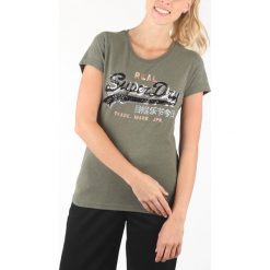 SuperDry Koszulka Zielony. Zielone koszulki damskie Superdry, s, z haftami, z bawełny, bez kołnierzyka, z krótkim rękawem. Za 180,95 zł.