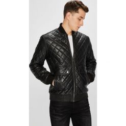 Trussardi Jeans - Kurtka skórzana. Czarne płaszcze męskie Trussardi Jeans, s, bez wzorów, z elastanu, krótkie, bez kaptura. W wyprzedaży za 899,90 zł.
