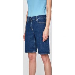 Calvin Klein - Szorty. Niebieskie szorty damskie Calvin Klein, bez wzorów, z elastanu, casualowe, z podwyższonym stanem. W wyprzedaży za 269,90 zł.