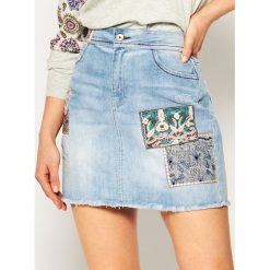 Spódnica jeansowa Desigual Patty 20SWFD02. Niebieskie spódniczki damskie Desigual, bez wzorów, z elastanu. Za 349,00 zł.