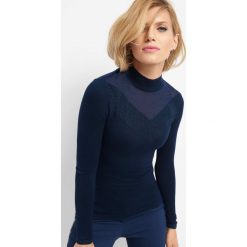 Sweter z metaliczną nitką. Niebieskie golfy damskie Orsay, xs, z dzianiny. Za 89,99 zł.