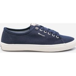 Gant - Tenisówki New Haven. Niebieskie trampki i tenisówki damskie marki GANT, z gumy, na sznurówki. W wyprzedaży za 199,90 zł.
