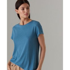 Koszulka basic z modalem - Niebieski. Niebieskie koszulki damskie Mohito, xl, bez wzorów, bez kołnierzyka. Za 29,99 zł.