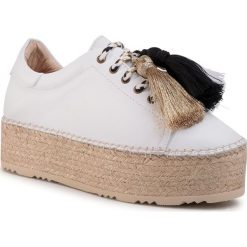 Espadryle EVA MINGE - EM-14-07-000727 102. Białe espadryle damskie Eva Minge, z aplikacjami, ze skóry, bez obcasa, na obcasie, bez zapięcia. W wyprzedaży za 339,00 zł.