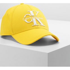 Czapki damskie: Calvin Klein Jeans REISSUE BASEBALL Czapka z daszkiem yellow