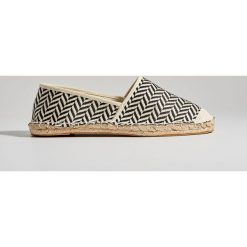 Plecione espadryle - Wielobarwny. Szare espadryle damskie Mohito, bez wzorów, bez obcasa. Za 69,99 zł.