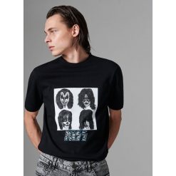 T-shirt KISS - Czarny. Czarne t-shirty męskie Reserved, s. Za 59,99 zł.