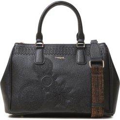 Desigual Dark Amber Cabo Torebka Czarny. Czarne torebki klasyczne damskie Desigual, w paski, z materiału. Za 378,95 zł.