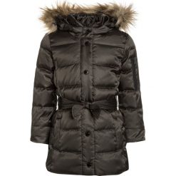 GAP PUFFER BELT Płaszcz puchowy dark olive. Zielone kurtki chłopięce marki GAP, z materiału. W wyprzedaży za 237,30 zł.
