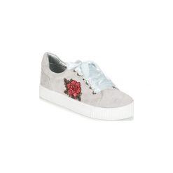 Buty Refresh DORILE. Szare trampki i tenisówki damskie marki Refresh, bez wzorów, bez zapięcia. Za 159,20 zł.