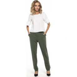 Eleganckie Zielone Spodnie Dzianinowe w Kant. Zielone spodnie damskie Molly.pl, s, z dzianiny. Za 139,90 zł.
