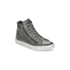 Buty Redskins NERINO. Szare trampki męskie marki Redskins, bez wzorów, bez zapięcia. Za 351,20 zł.