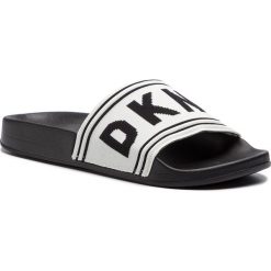 Klapki DKNY - Zora K4855294 White. Białe klapki damskie DKNY, bez wzorów, z tworzywa sztucznego, bez obcasa. W wyprzedaży za 179,00 zł.