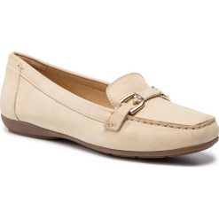 Mokasyny GEOX - D Annytah Moc A D84BMA 00032 C6738 Lt Taupe. Brązowe mokasyny damskie Geox, ze skóry ekologicznej, na płaskiej podeszwie. W wyprzedaży za 339,00 zł.