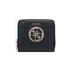 Guess Kamryn Small Portfel Czarny. Czarne portfele damskie Guess, z aplikacjami, z materiału. Za 200,95 zł.