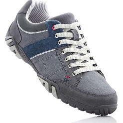 Skórzane buty sportowe bonprix szary. Szare buty sportowe męskie bonprix, na sznurówki. Za 129,99 zł.